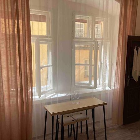 Studio In Gothic House, 50M To The Old Town Square Prague Exterior photo